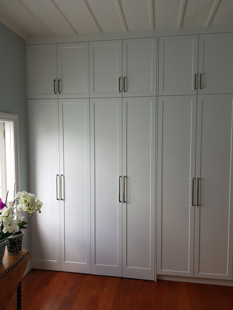 Wardrobes & Laundries